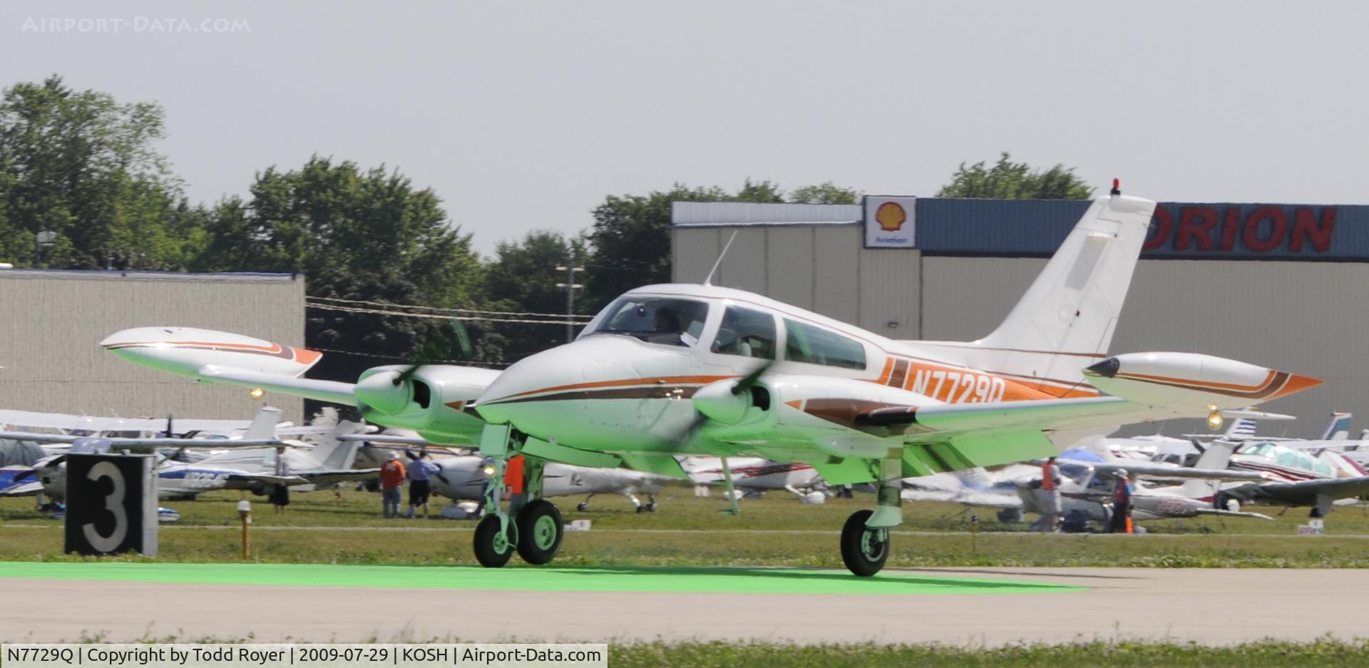 N7729Q, 1970 Cessna 310Q C/N 310Q0229, EAA AIRVENTURE 2009