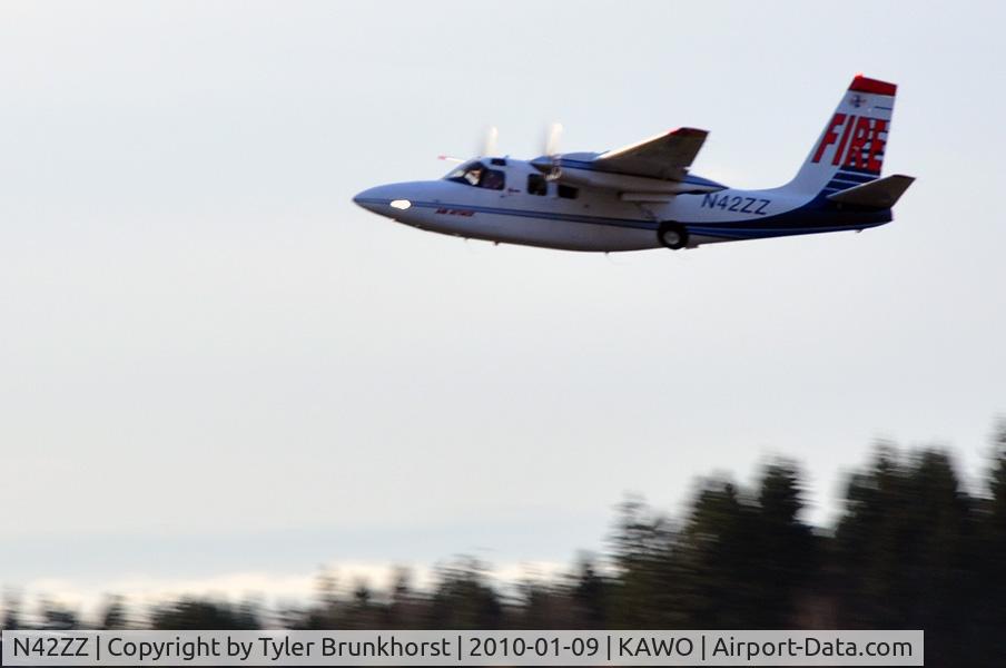 N42ZZ, 1979 Rockwell International 500-S C/N 3322, Departing KAWO