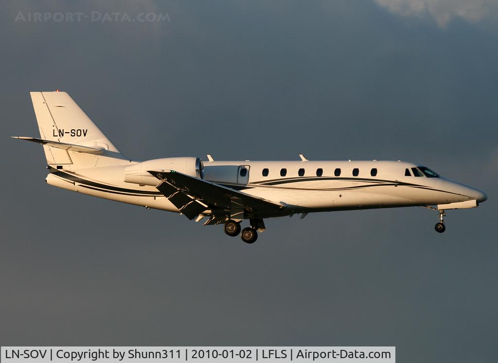 LN-SOV, 2007 Cessna 680 Citation Sovereign C/N 680-0183, Landing rwy 09