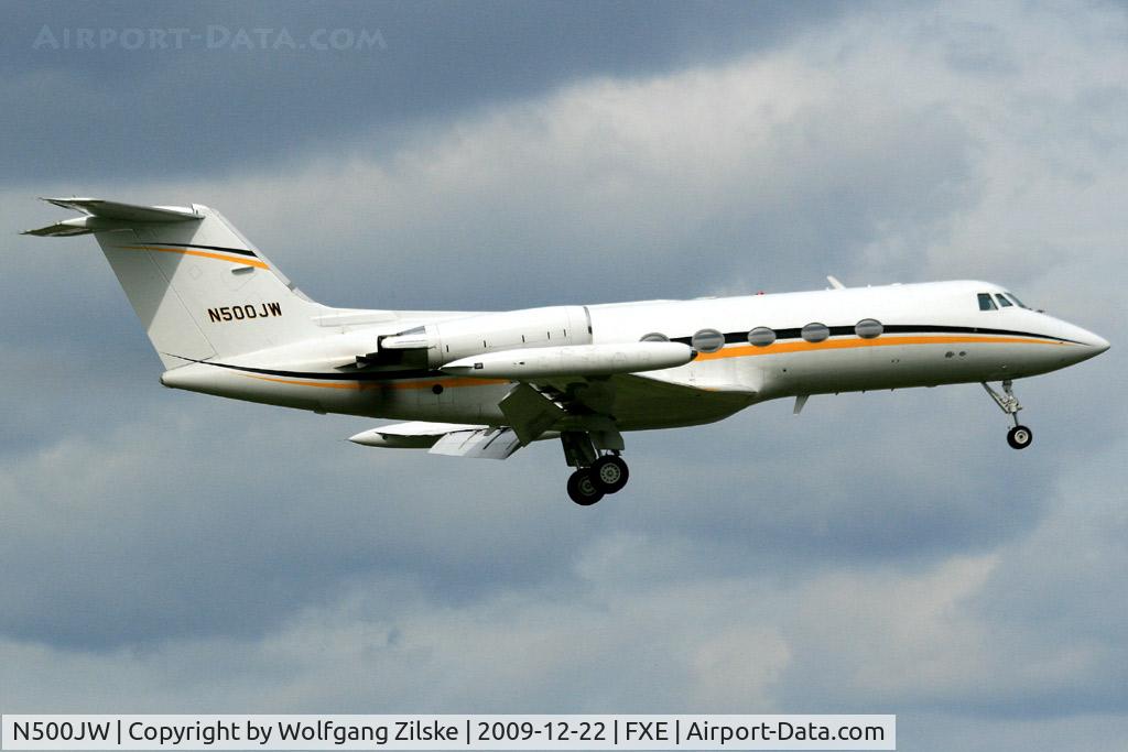 N500JW, 1978 Grumman G-1159 Gulfstream II-TT C/N 234, visitor