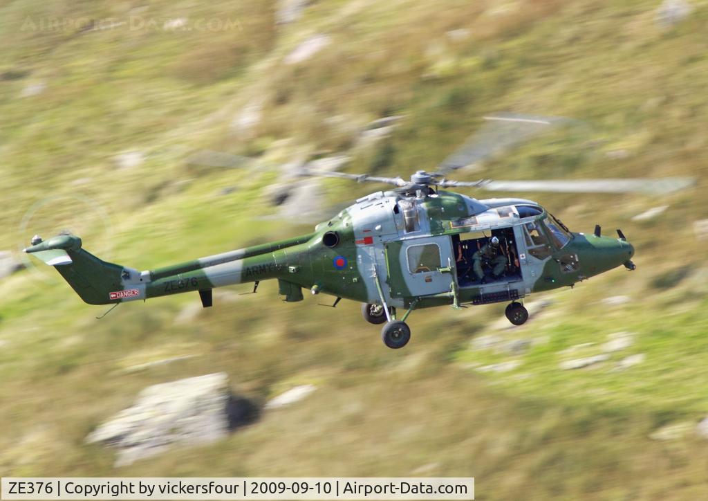 ZE376, 1985 Westland Lynx AH.9 C/N 320, Army Air Corps. Lynx AH9 (c/n 320) operated by 9 Regiment. Kirkstone Pass, Cumbria.