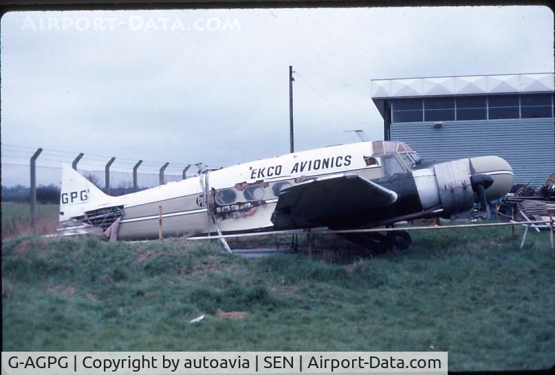 G-AGPG, 1945 Avro 652A Anson C.19 Series 2 C/N 1212, G-AGPG derelict after vandal attack Historic Aircraft Museum, Southend 1982