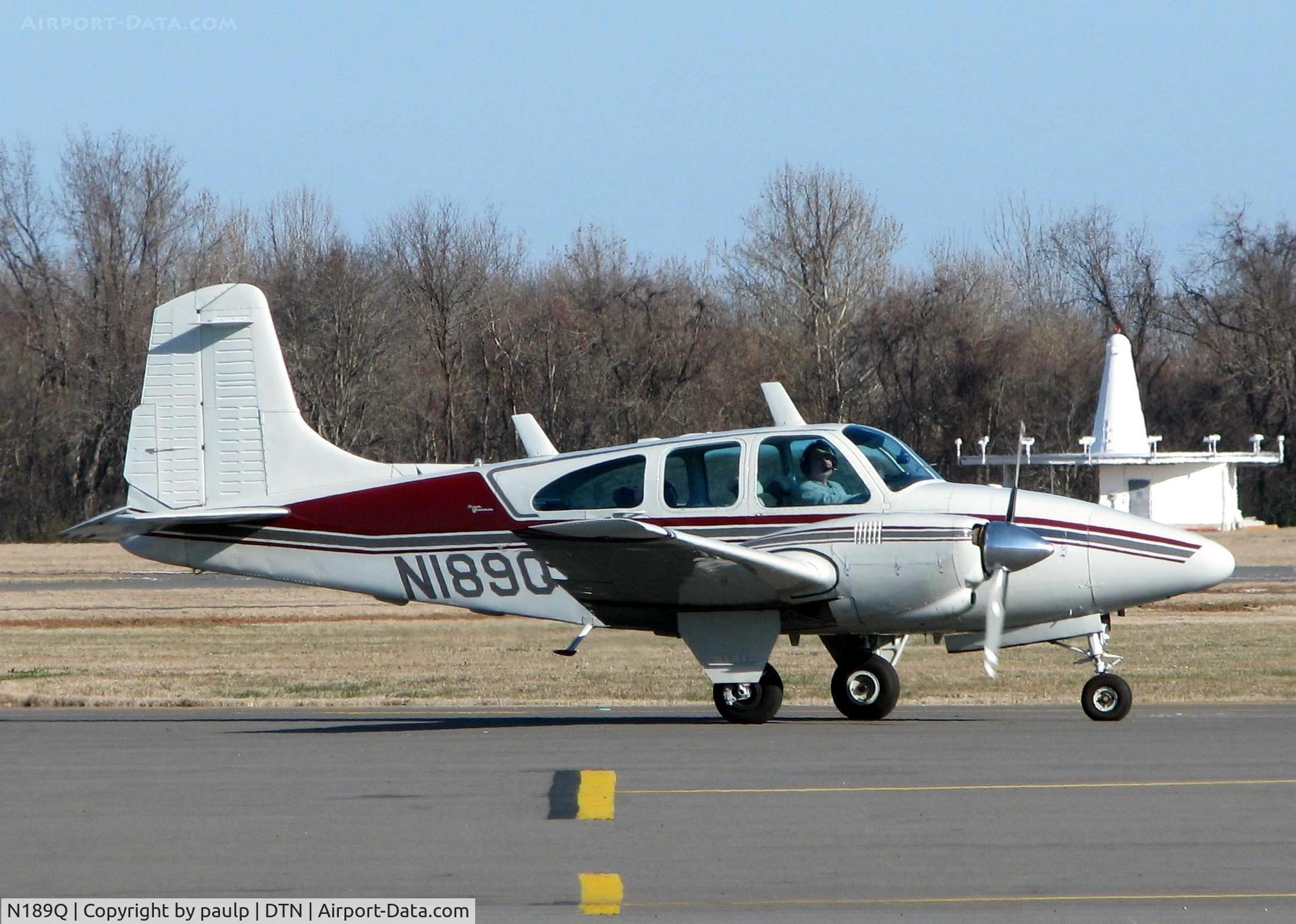 N189Q, 1965 Beech D95A Travel Air C/N TD-628, At Downtown Shreveport.