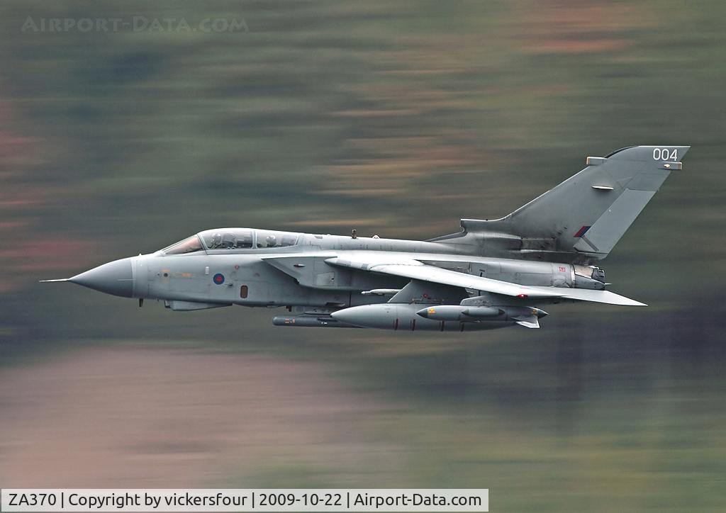 ZA370, 1982 Panavia Tornado GR.4A C/N 168/BS052/3084, Royal Air Force. Operated by the Marham Wing, coded '004'. Thirlmere, Cumbria.