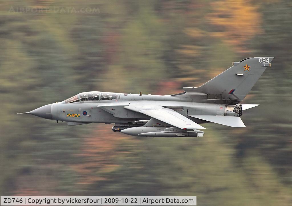 ZD746, 1984 Panavia Tornado GR.4 C/N 376/BS127/3173, Royal Air Force Tornado GR4 (c/n BS127). Operated by the Marham Wing wearing 31 Squadron markings, coded '094'. Thirlmere, Cumbria.