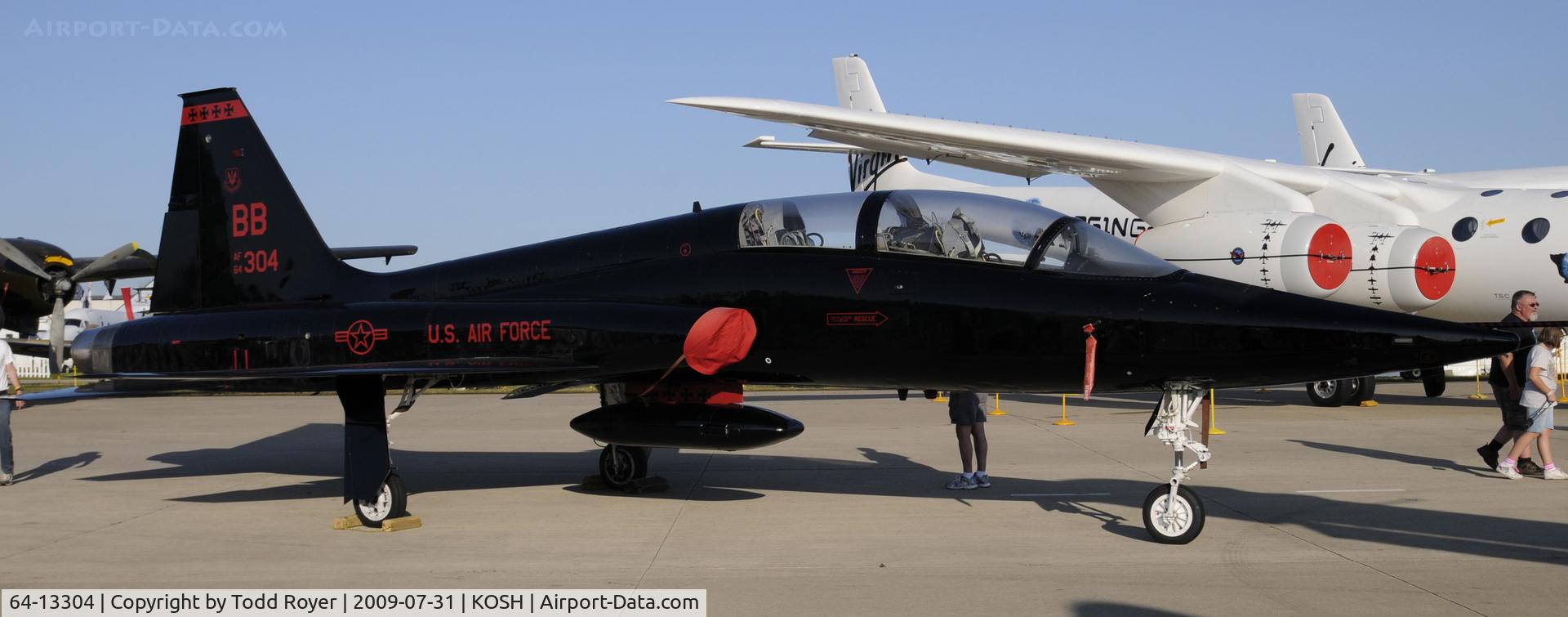 64-13304, 1964 Northrop T-38A Talon C/N N.5733, EAA AIRVENTURE 2009