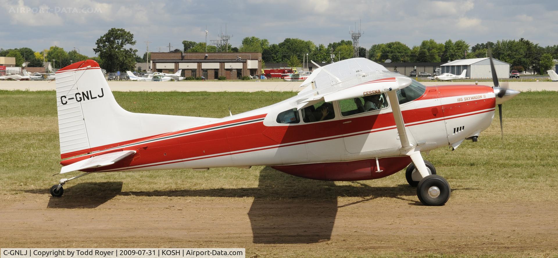 C-GNLJ, 1981 Cessna 180K Skywagon C/N 18053198, EAA AIRVENTURE 2009