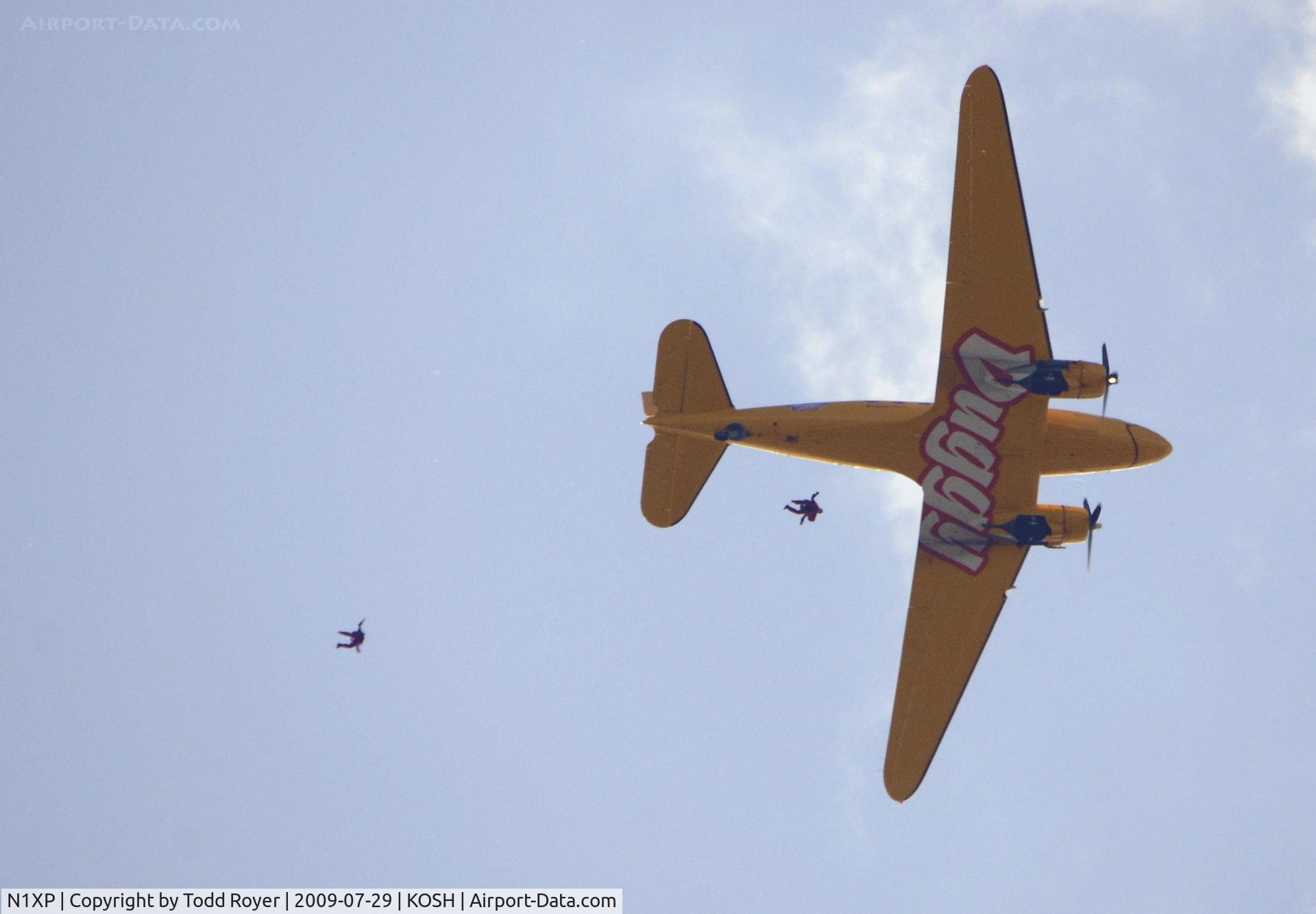 N1XP, 1942 Douglas DC3C-S1C3G (C-47) C/N 4733, EAA AIRVENTURE 2009