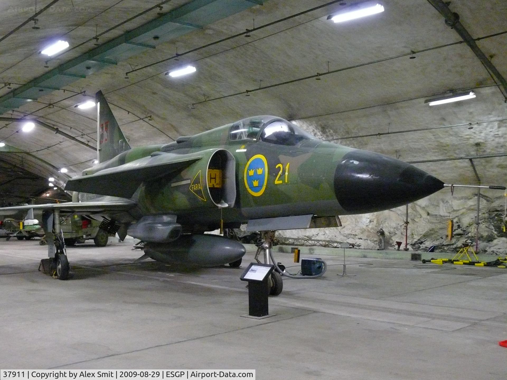 37911, Saab AJSH 37 Viggen C/N 37911, SAAB SKAJSH37 Viggen 37911/21/55 Swedish Air Force