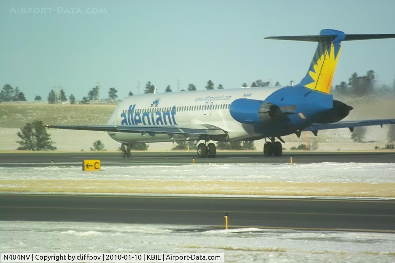 N404NV, 1989 McDonnell Douglas MD-88 C/N 49765, MD-88