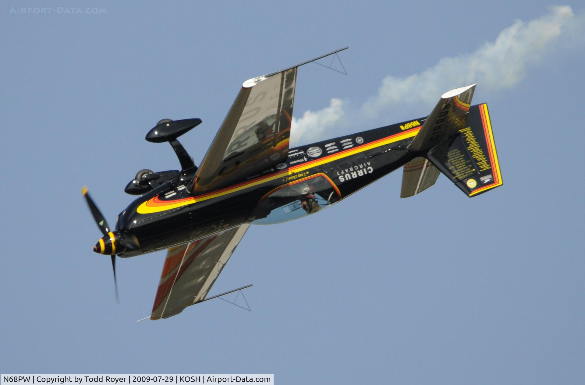 N68PW, Extra EA-300S C/N 030, EAA AIRVENTURE 2009