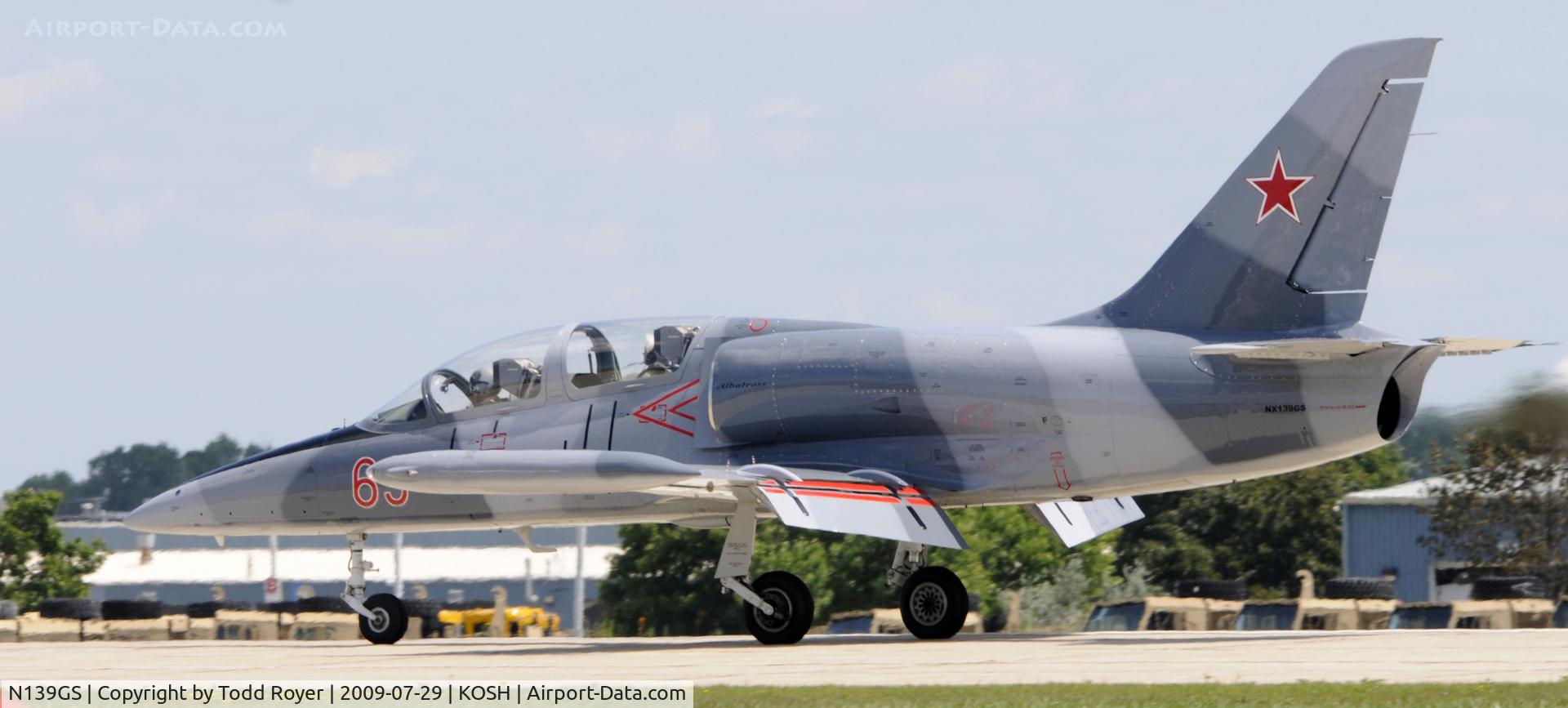 N139GS, Aero L-39C Albatros C/N 432833, EAA AIRVENTURE 2009
