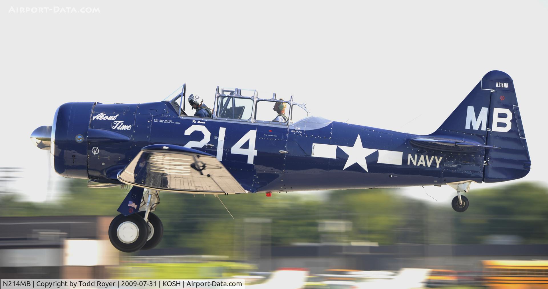N214MB, North American SNJ-5B Texan C/N 43732, EAA AIRVENTURE 2009