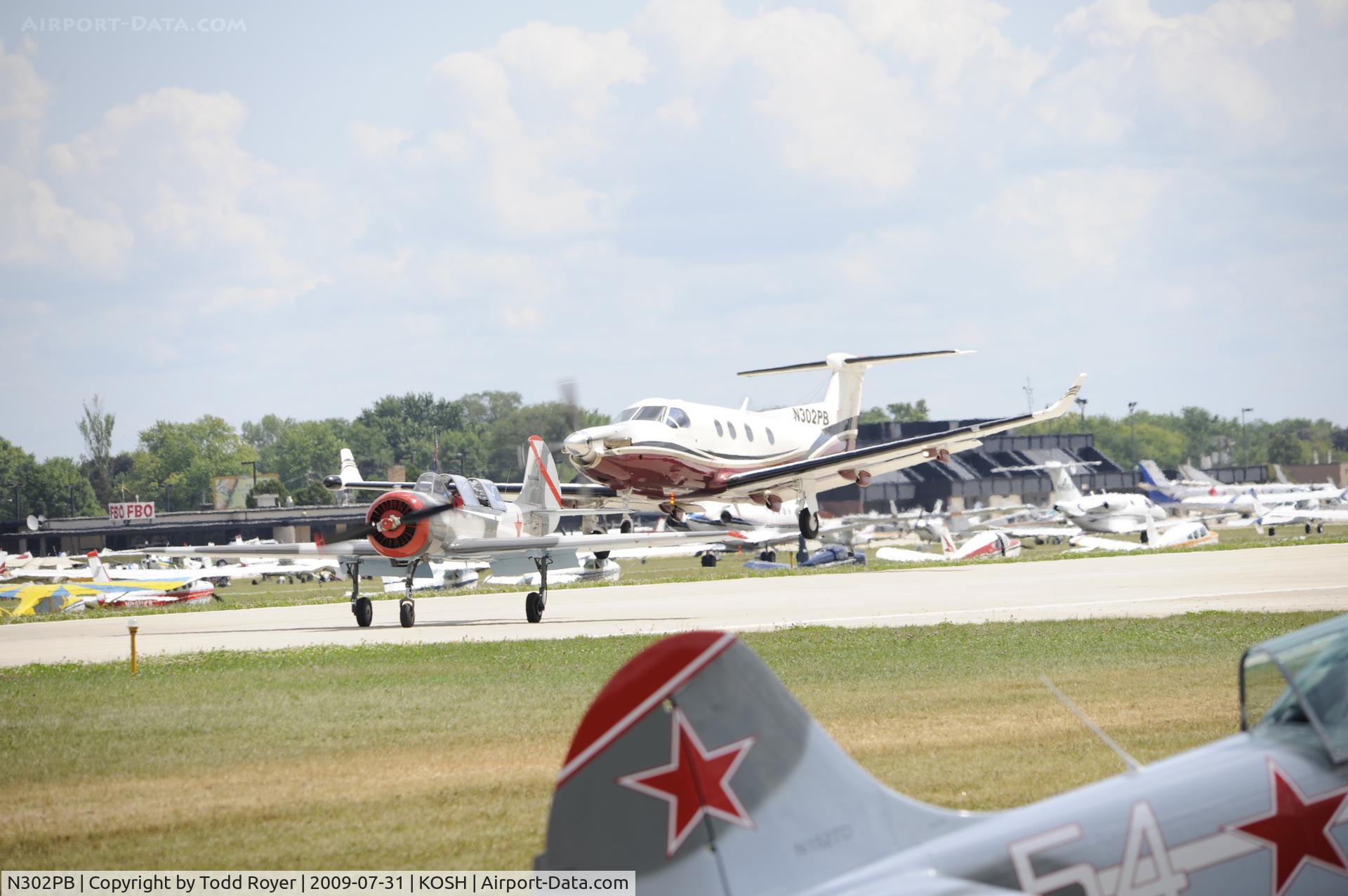 N302PB, 1999 Pilatus PC-12/45 C/N 302, EAA AIRVENTURE 2009