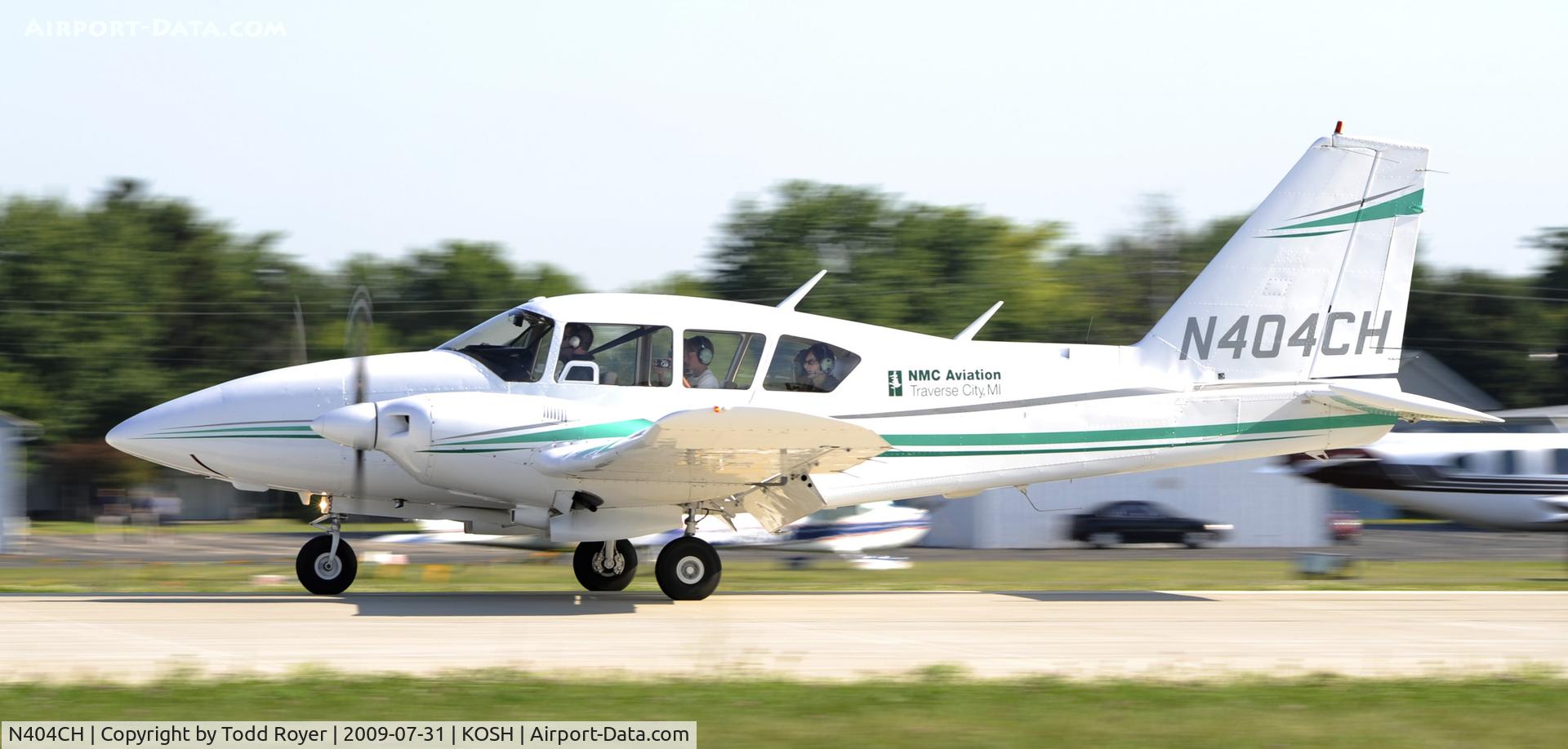 N404CH, 1976 Piper PA-23-250 Aztec C/N 27-7654191, EAA AIRVENTURE 2009