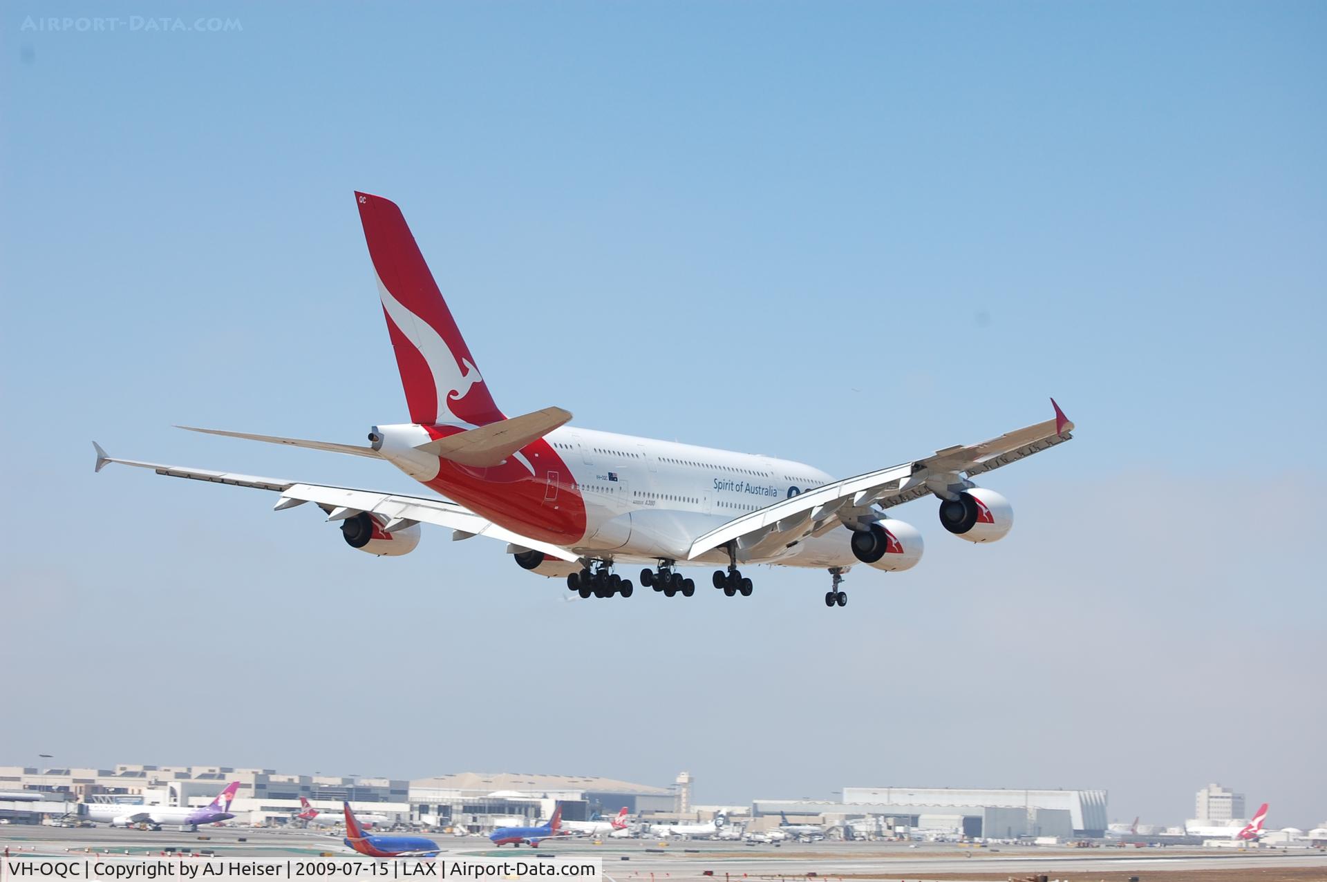 VH-OQC, 2008 Airbus A380-842 C/N 022, Qantas A380 short final rwy 24R