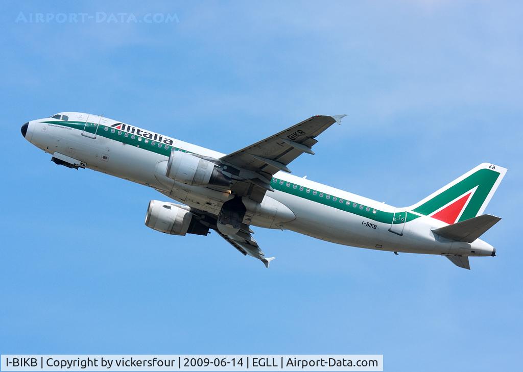 I-BIKB, 2000 Airbus A320-214 C/N 1226, Alitalia. A320-214 (c/n 1226).