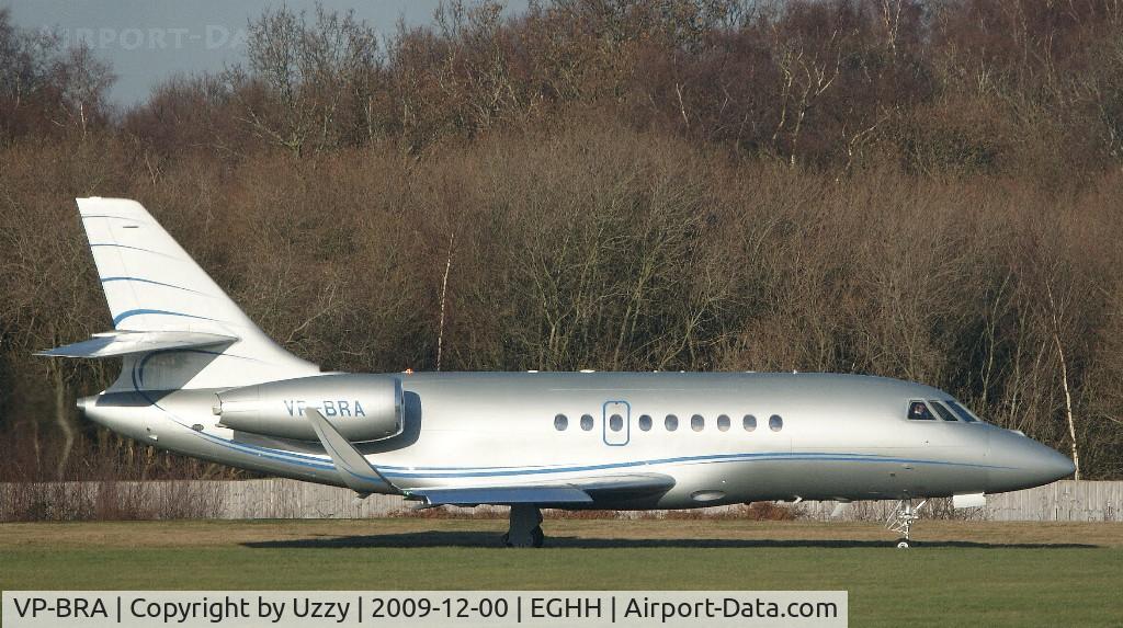 VP-BRA, 2007 Dassault Falcon 2000LX C/N 133, VP-BRA departing Hurn Dec 09