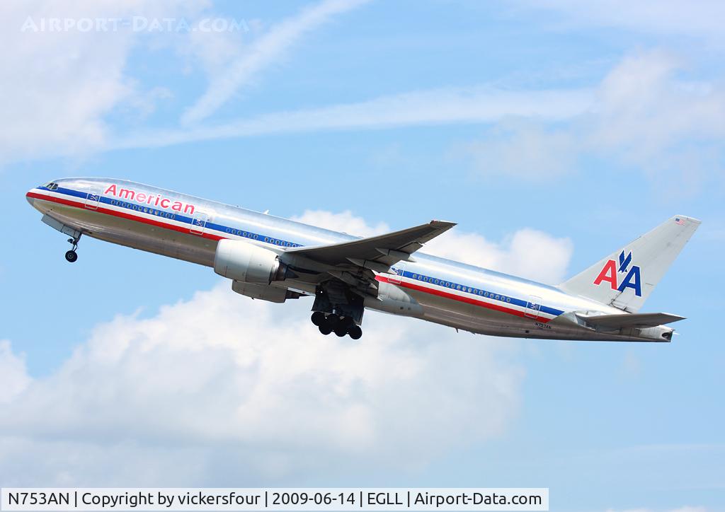 N753AN, 2001 Boeing 777-223 C/N 30261, American Airlines