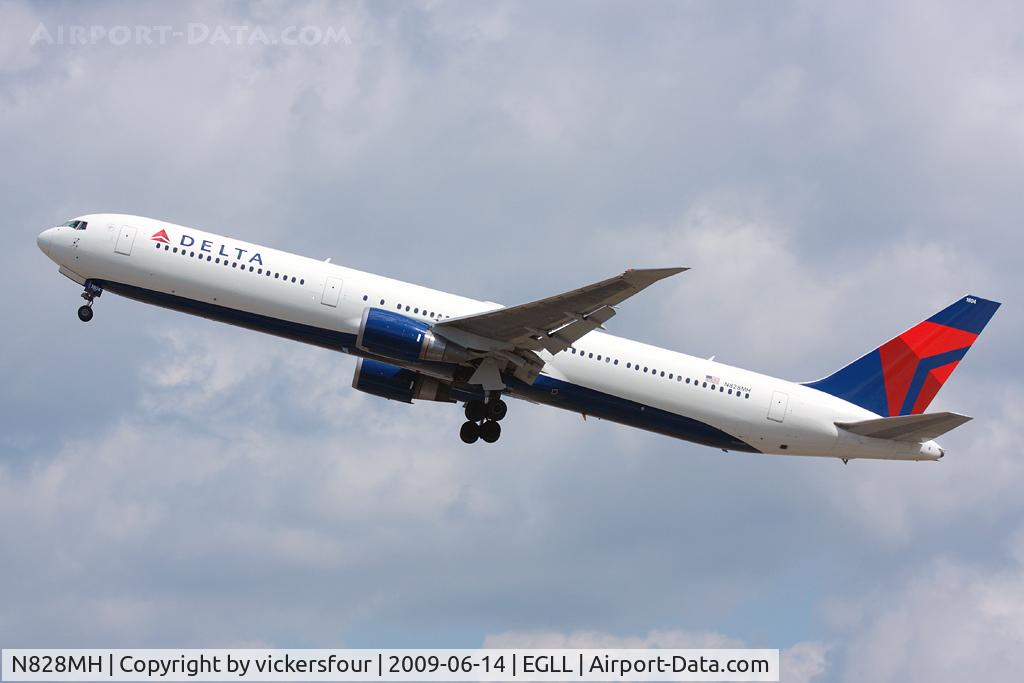 N828MH, 2000 Boeing 767-432/ER C/N 29699, Delta Airlines