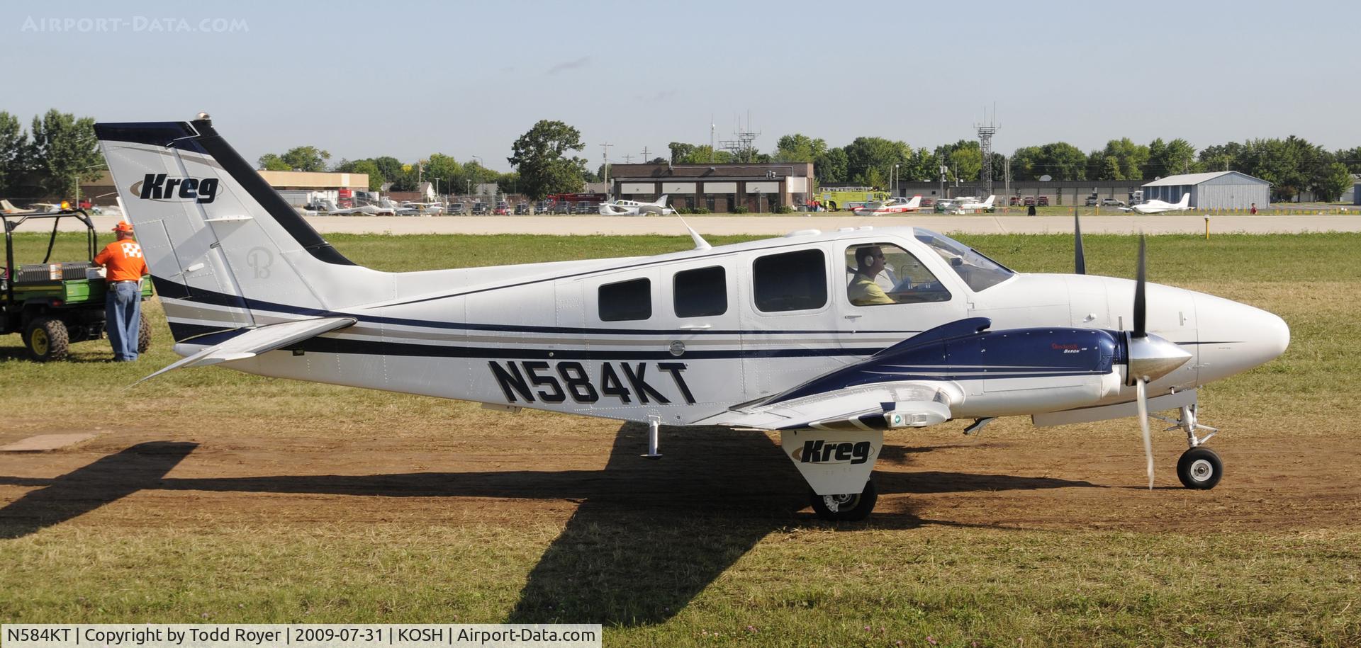 N584KT, 2007 Hawker Beechcraft Corp G58 Baron C/N TH-2194, EAA AIRVENTURE 2009