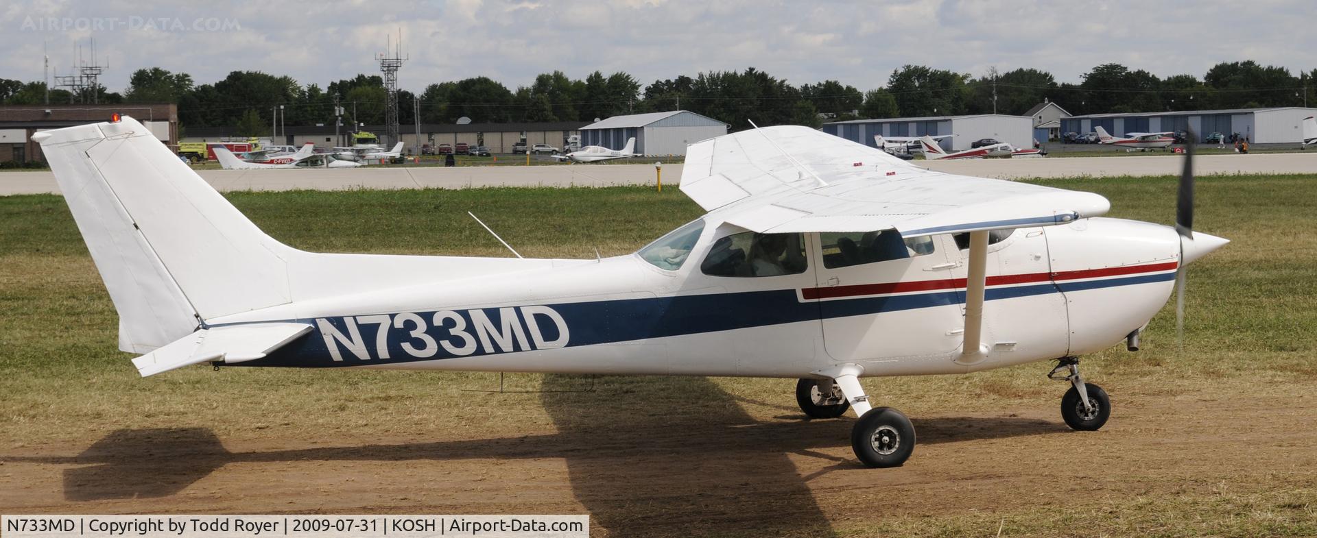 N733MD, 1976 Cessna 172N C/N 17268390, EAA AIRVENTURE 2009