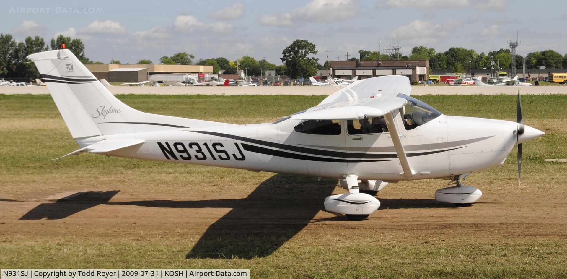 N931SJ, 2001 Cessna 182S Skylane C/N 18280931, EAA AIRVENTURE 2009