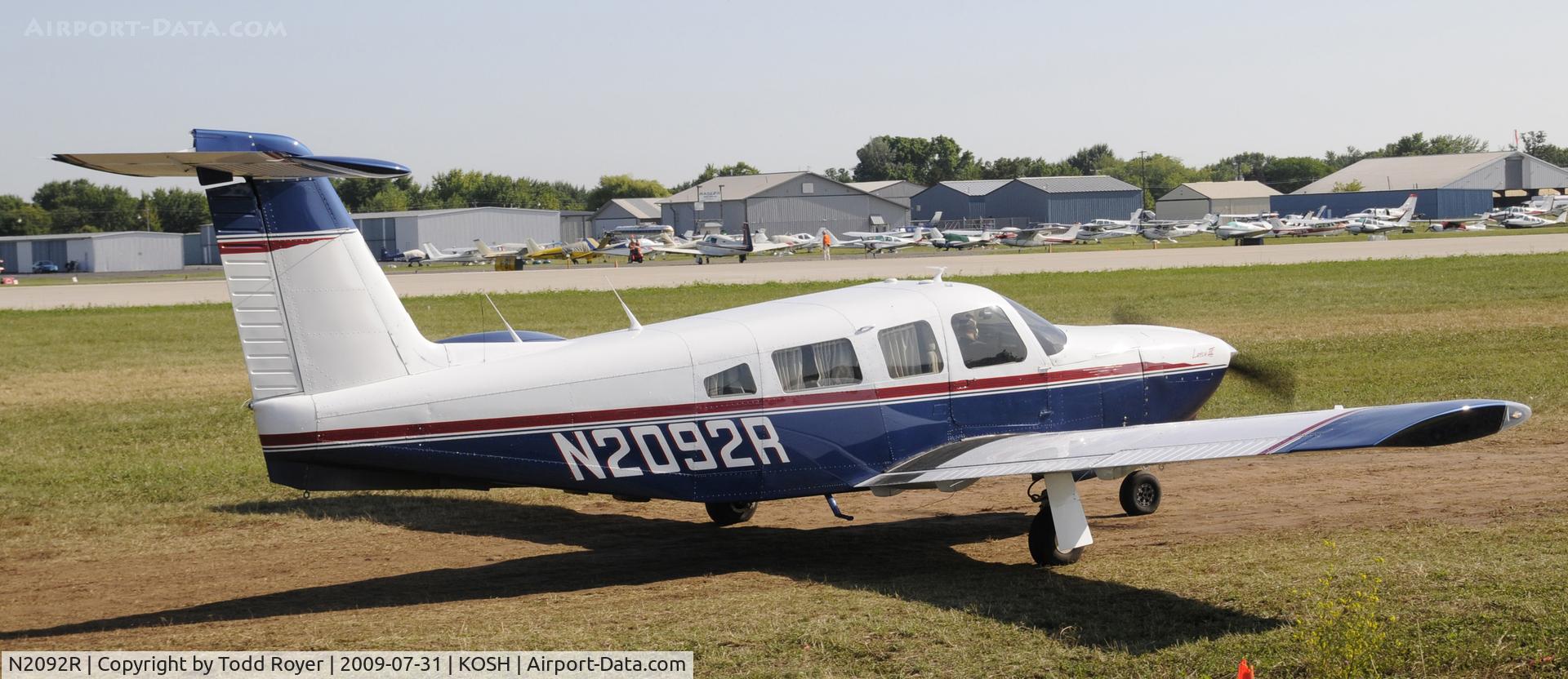 N2092R, 1979 Piper PA-32RT-300 C/N 32R-7985082, EAA AIRVENTURE 2009