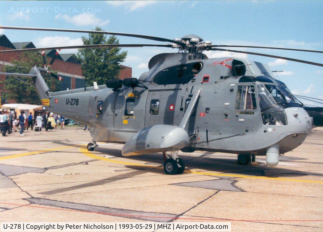 U-278, Sikorsky S-61A C/N 61278, S-61A Sea King of Esk 722 Royal Danish Air Force in the static park at the 1993 Mildenhall Air Fete.