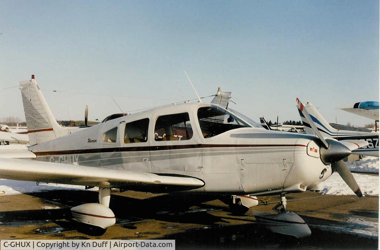 C-GHUX, 1975 Piper PA-28-151 C/N 28-7515287, Warrior C-HUX