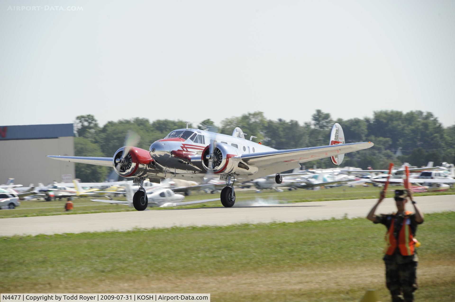 N4477, 1952 Beech D18S C/N A-935, EAA AIRVENTURE 2009