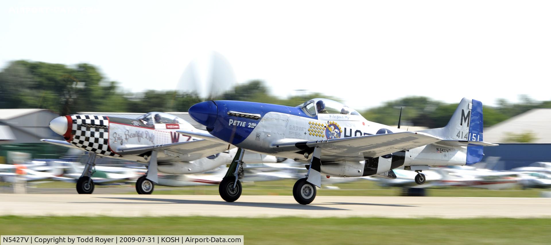 N5427V, 1944 North American F-51D Mustang C/N 44-72942, EAA AIRVENTURE 2009