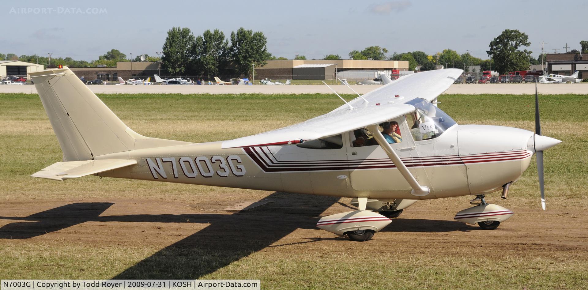N7003G, 1969 Cessna 172K Skyhawk C/N 17258703, EAA AIRVENTURE 2009