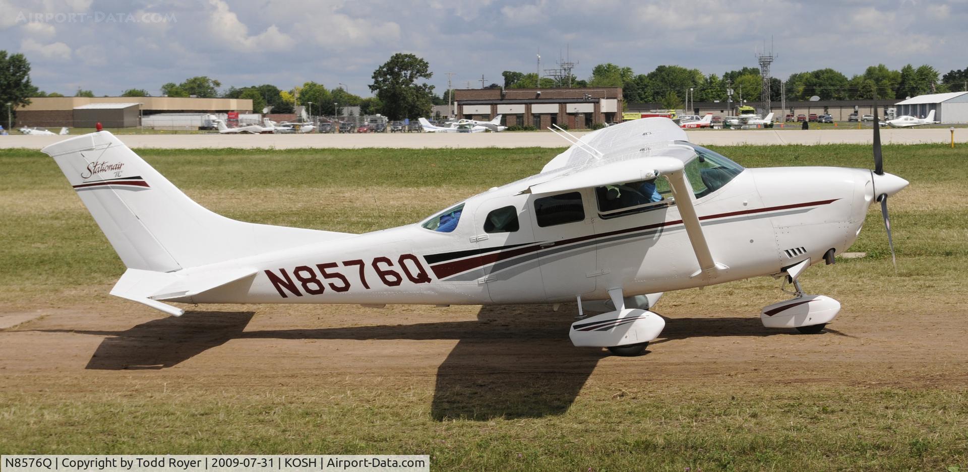 N8576Q, 1976 Cessna TU206F Turbo Stationair C/N U20603432, EAA AIRVENTURE 2009