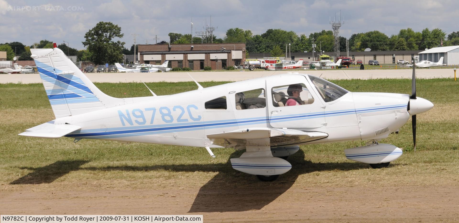 N9782C, 1978 Piper PA-28-181 C/N 28-7890443, EAA AIRVENTURE 2009