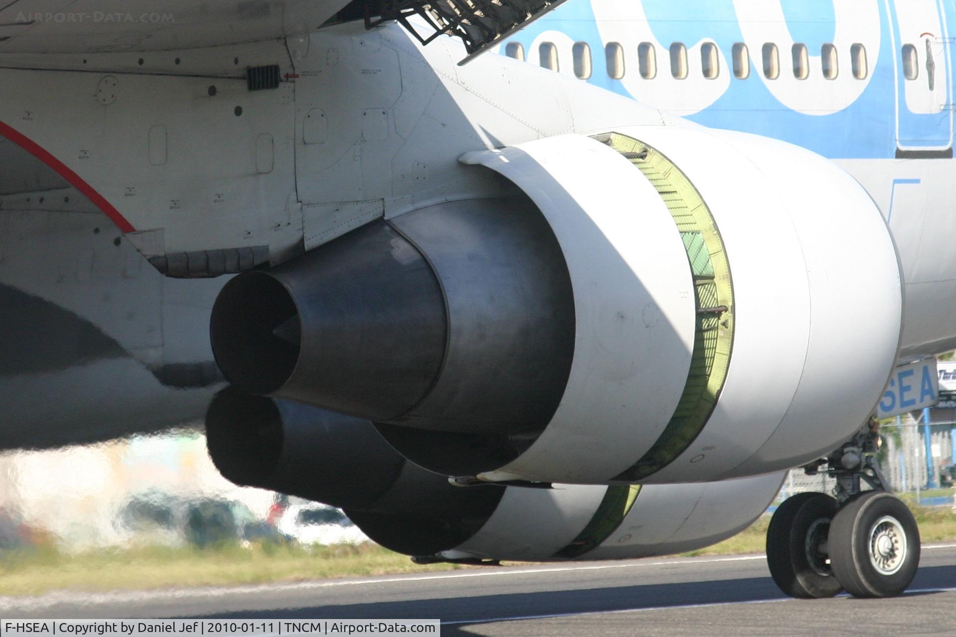 F-HSEA, 1992 Boeing 747-422 C/N 26877, Corsair F-HSEA reverse trust