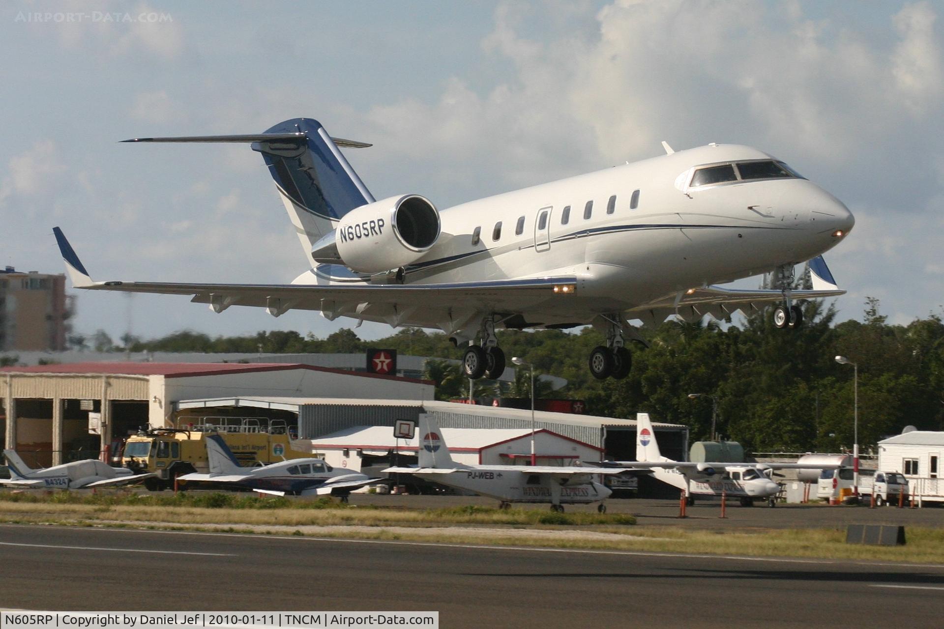 N605RP, 2009 Bombardier Challenger 605 (CL-600-2B16) C/N 5801, N605RP departing TNCM