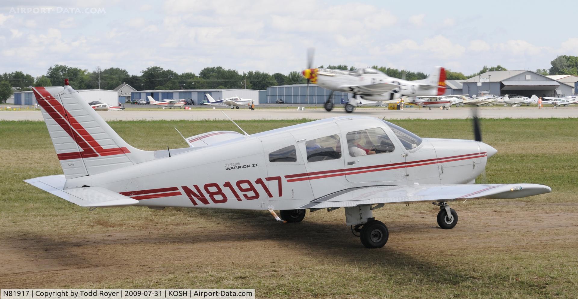 N81917, 1982 Piper PA-28-161 C/N 28-8216139, EAA AIRVENTURE 2009
