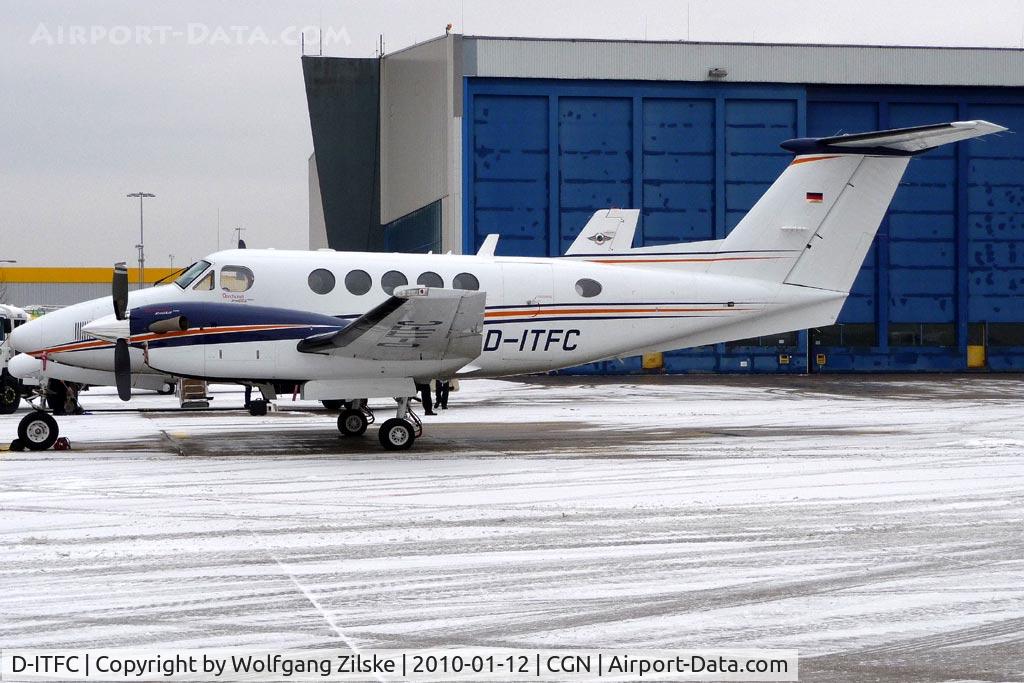 D-ITFC, 2007 Raytheon B200 King Air C/N BB-1973, visitor