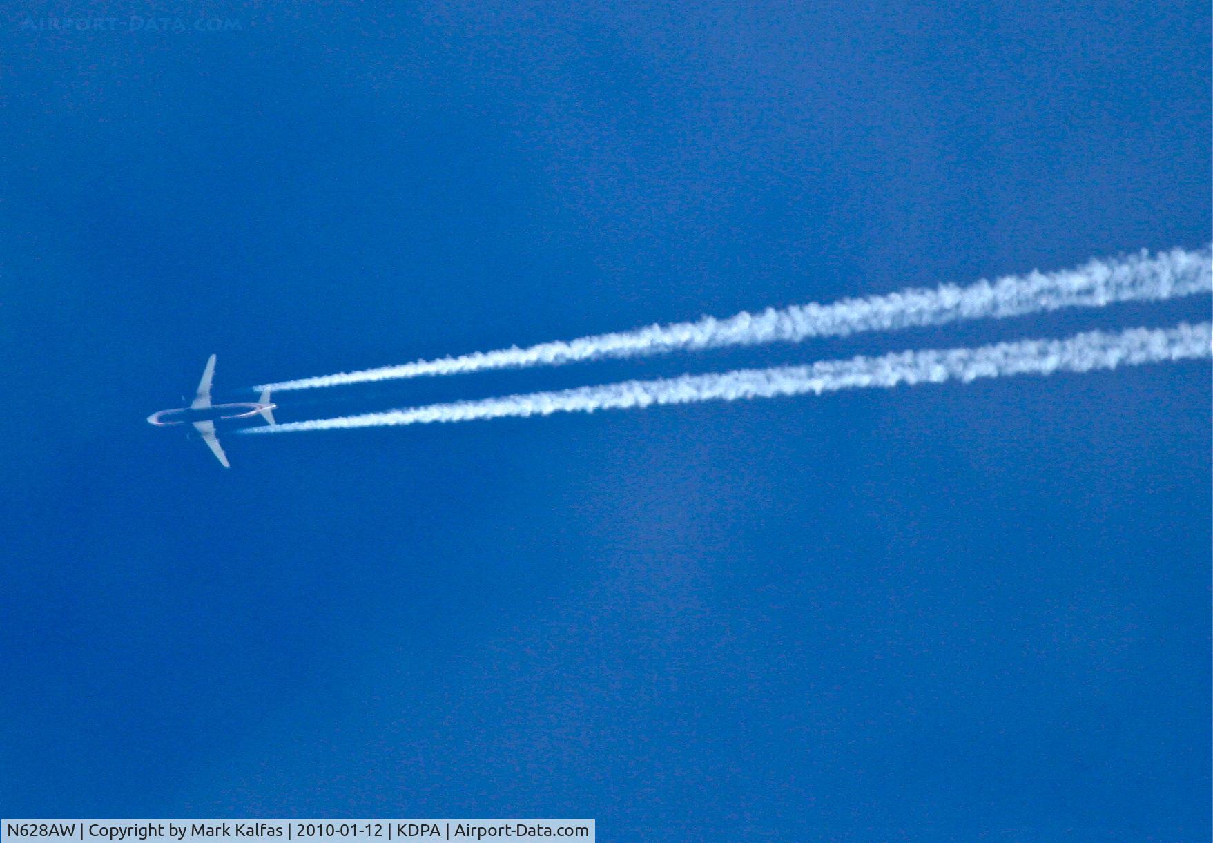 N628AW, 1989 Airbus A320-231 C/N 67, US Airways A320-231, AWE687 FL390 over KDPA en route from KPHX-KEWR.