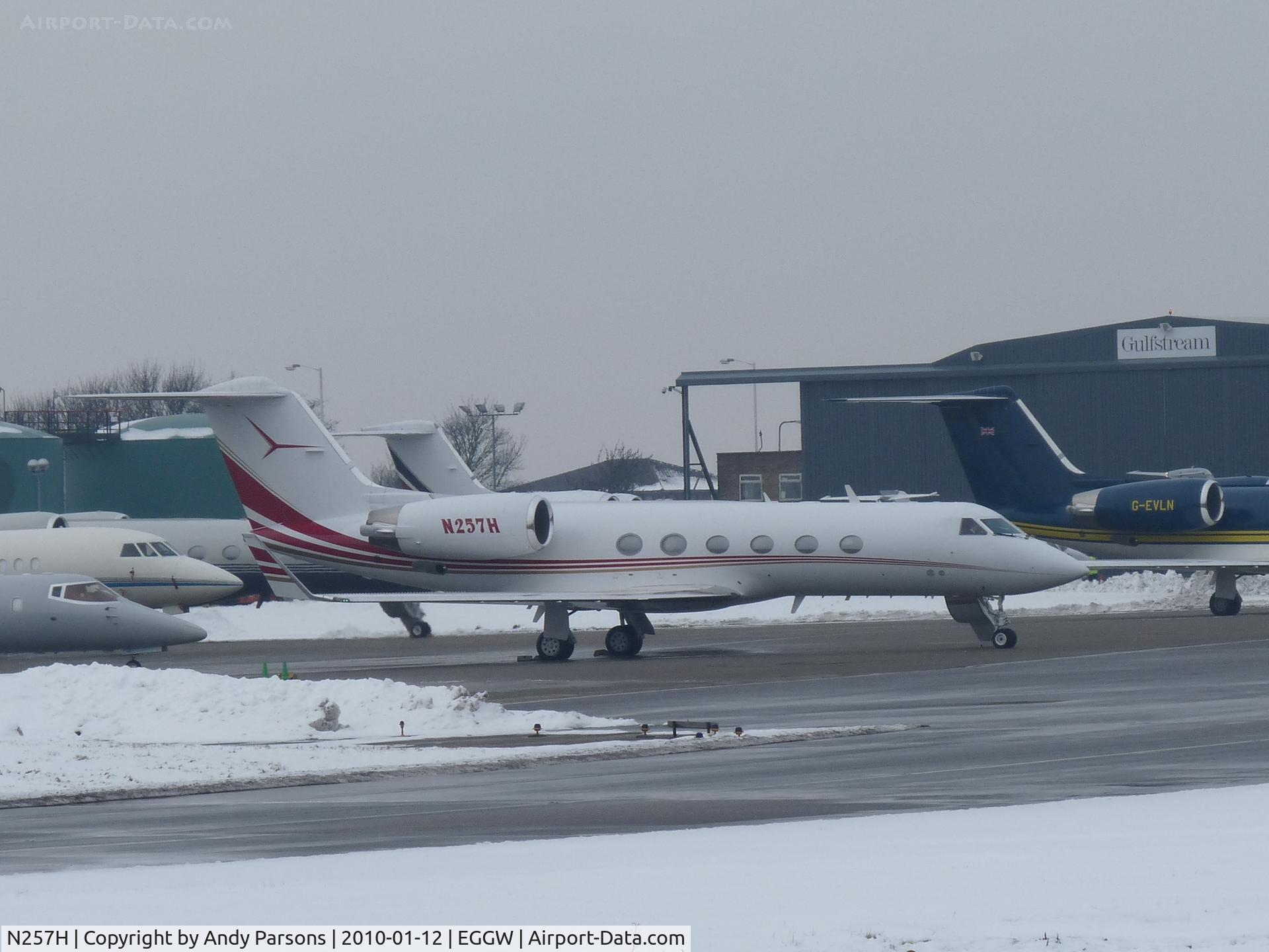 N257H, 1993 Gulfstream Aerospace G-IV C/N 1223, Visiting Luton