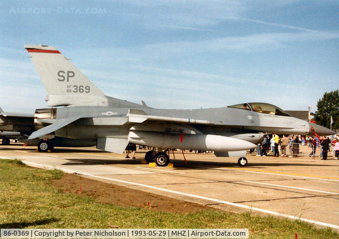 86-0369, 1987 General Dynamics F-16C Fighting Falcon C/N 5C-475, F-16C Falcon of 480th Fighter Squadron/52nd Fighter Wing on display at the 1993 Mildenhall Air Fete.
