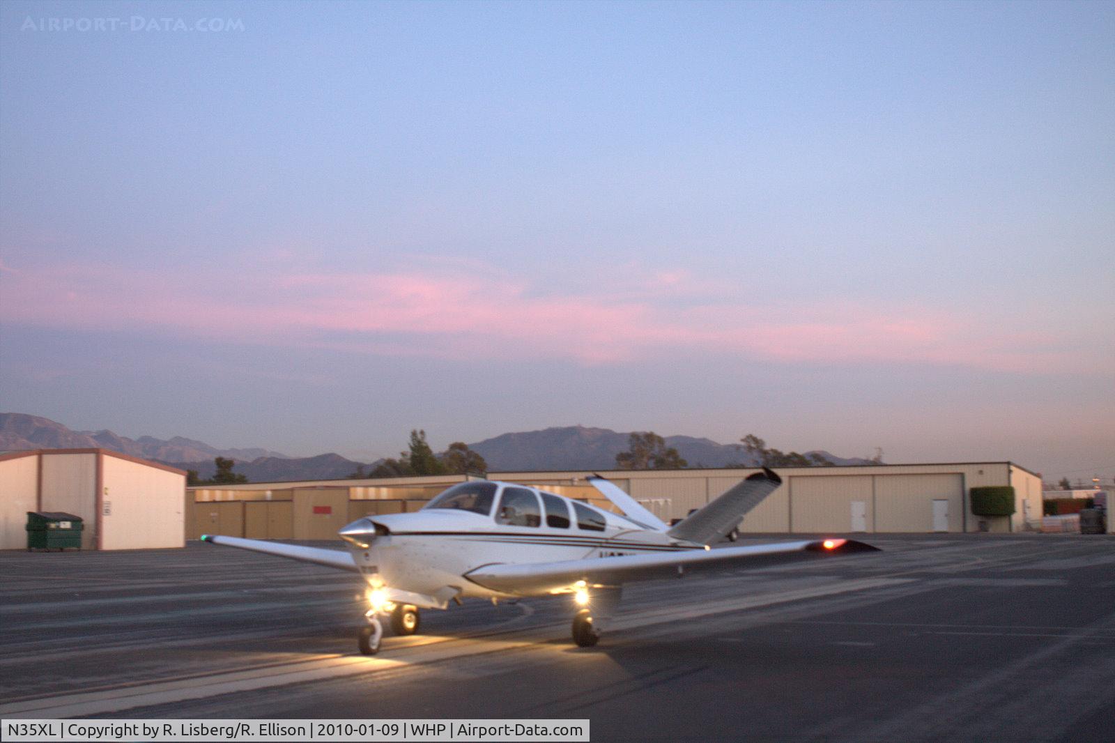 N35XL, 1964 Beech S35 Bonanza C/N D-7321, Departing KWHP