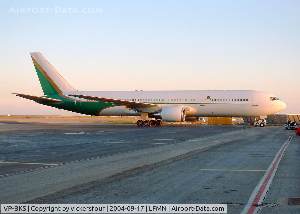 VP-BKS, 1993 Boeing 767-3P6/ER C/N 27254, Kalair
