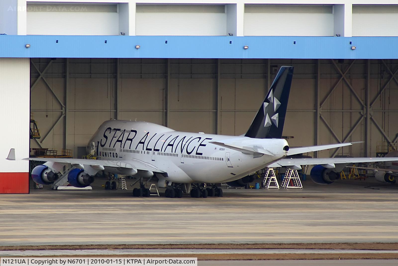 N121UA, 1999 Boeing 747-422 C/N 29167, United
