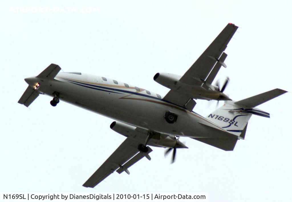 N169SL, 2007 Piaggio P-180 Avanti C/N 1140, Toronto Airport