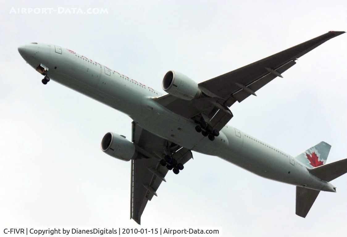 C-FIVR, 2008 Boeing 777-333/ER C/N 35241, Toronto Airport