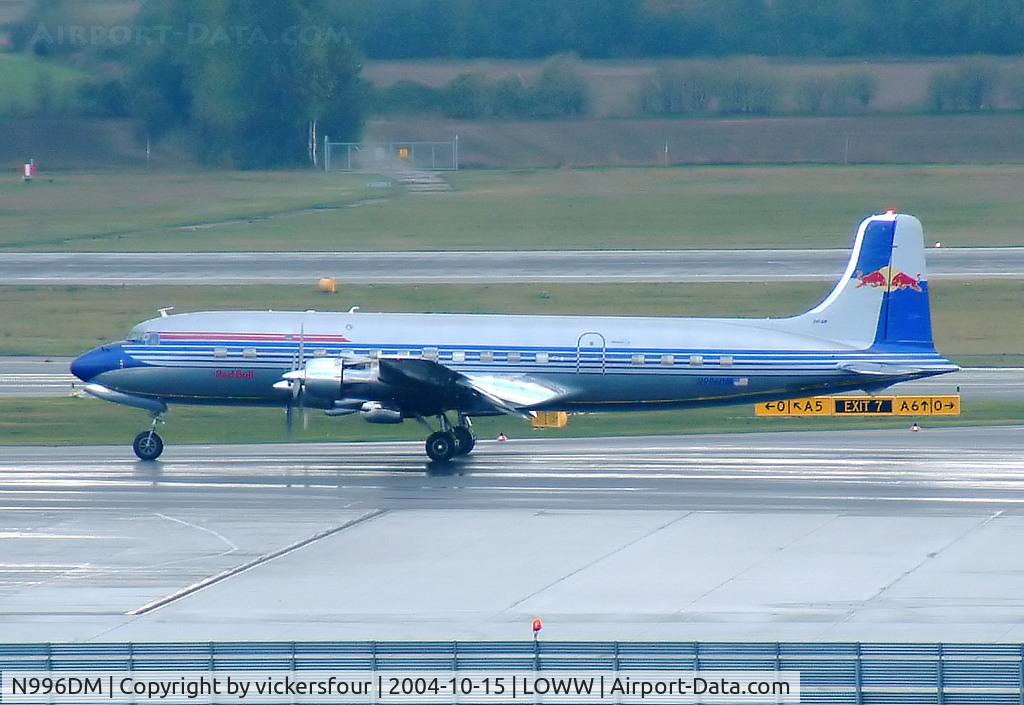 N996DM, 1958 Douglas DC-6B C/N 45563, Red Bull
