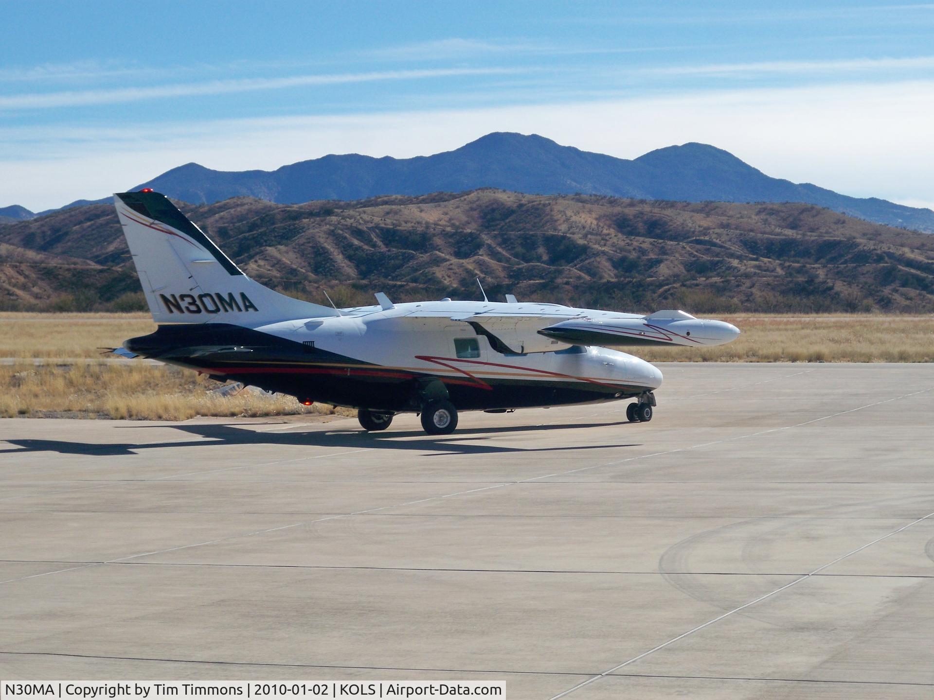 N30MA, 1978 Mitsubishi MU-2B-26A C/N 371SA, MU-2 at Nogales