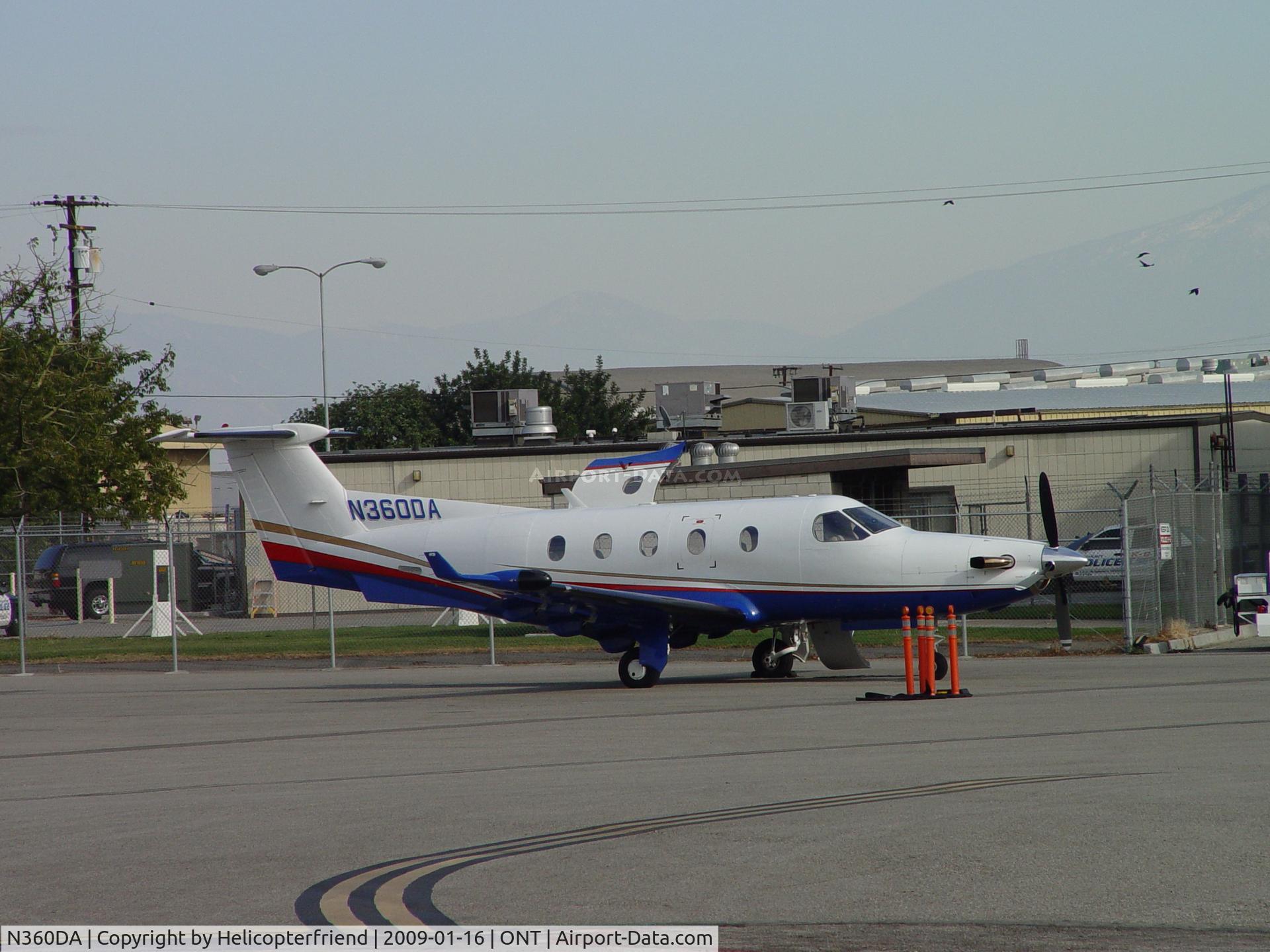 N360DA, 1999 Pilatus PC-12/45 C/N 270, Loading up at Ontario